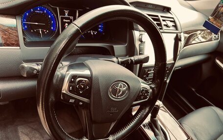 Toyota Camry, 2018 год, 2 360 000 рублей, 13 фотография
