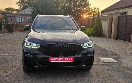 BMW X5, 2020 год, 7 570 000 рублей, 2 фотография