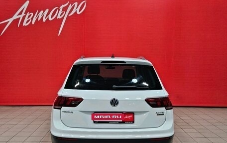Volkswagen Tiguan II, 2017 год, 1 870 000 рублей, 4 фотография