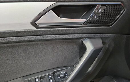 Volkswagen Tiguan II, 2017 год, 1 870 000 рублей, 18 фотография