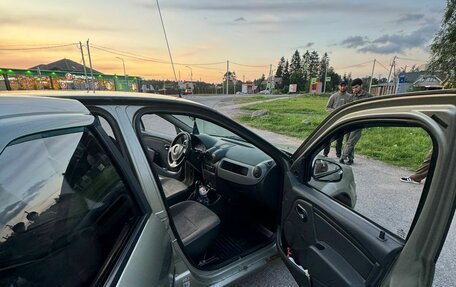 Renault Logan I, 2010 год, 380 000 рублей, 9 фотография