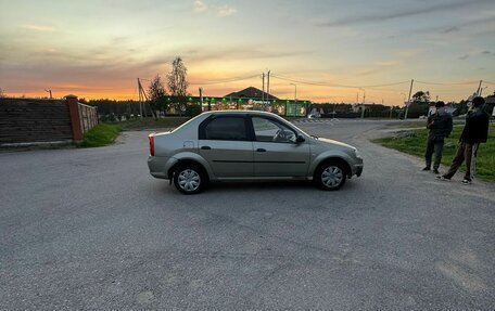 Renault Logan I, 2010 год, 380 000 рублей, 5 фотография