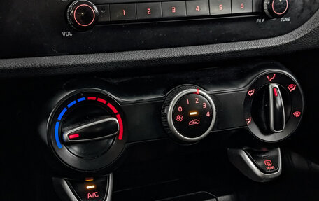 KIA Rio IV, 2020 год, 1 050 000 рублей, 19 фотография