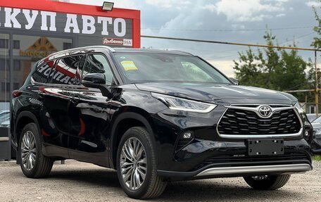 Toyota Highlander, 2025 год, 4 990 000 рублей, 2 фотография
