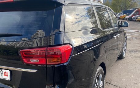 KIA Carnival III, 2020 год, 3 150 000 рублей, 5 фотография
