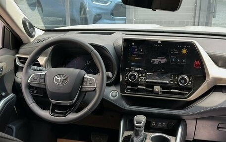Toyota Highlander, 2025 год, 5 150 000 рублей, 20 фотография