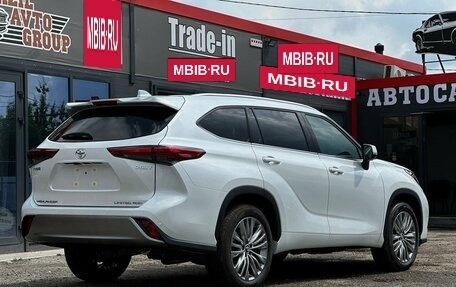 Toyota Highlander, 2025 год, 5 150 000 рублей, 10 фотография