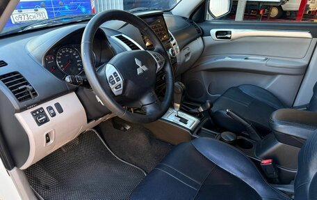 Mitsubishi Pajero Sport II рестайлинг, 2013 год, 1 790 000 рублей, 9 фотография