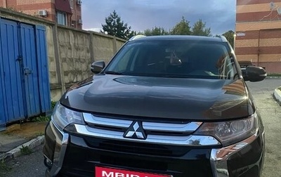 Mitsubishi Outlander III рестайлинг 3, 2015 год, 1 700 000 рублей, 1 фотография