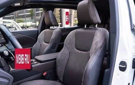 Lexus RX IV рестайлинг, 2023 год, 7 950 000 рублей, 22 фотография