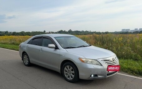 Toyota Camry, 2008 год, 850 000 рублей, 2 фотография