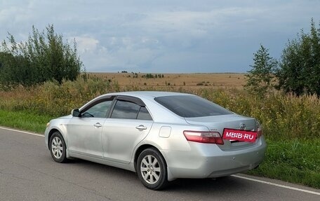 Toyota Camry, 2008 год, 850 000 рублей, 4 фотография