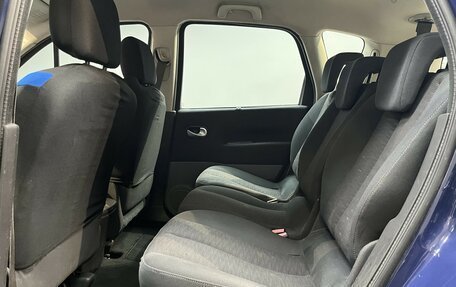 Renault Scenic III, 2008 год, 550 000 рублей, 11 фотография