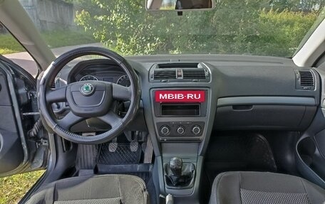 Skoda Octavia, 2010 год, 850 000 рублей, 9 фотография