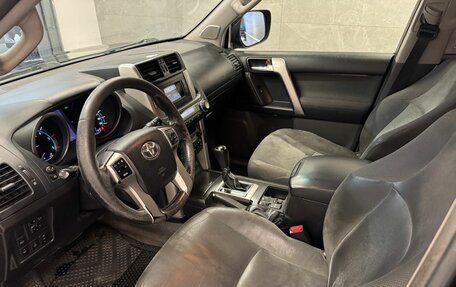 Toyota Land Cruiser Prado 150 рестайлинг 2, 2011 год, 1 949 000 рублей, 8 фотография
