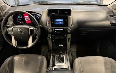 Toyota Land Cruiser Prado 150 рестайлинг 2, 2011 год, 1 949 000 рублей, 9 фотография