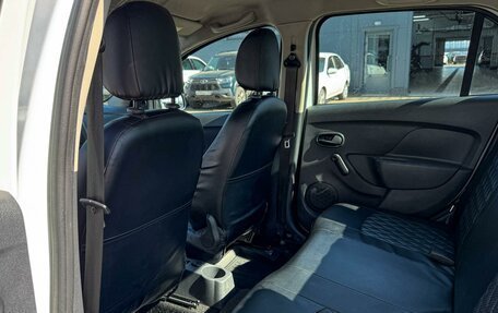 Renault Logan II, 2020 год, 699 000 рублей, 11 фотография