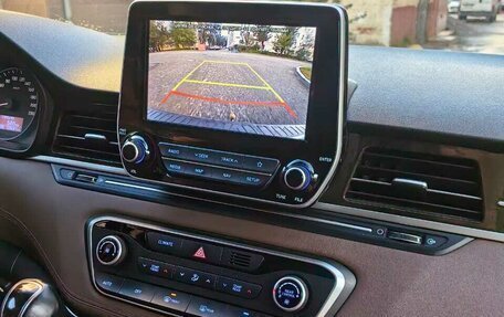 Hyundai Grand Starex Grand Starex I рестайлинг 2, 2020 год, 4 000 000 рублей, 9 фотография