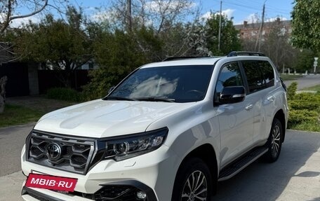 Toyota Land Cruiser Prado 150 рестайлинг 2, 2021 год, 7 100 000 рублей, 3 фотография