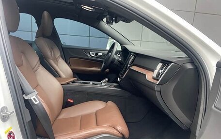 Volvo S60 III, 2022 год, 2 820 000 рублей, 11 фотография