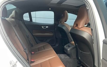 Volvo S60 III, 2022 год, 2 820 000 рублей, 15 фотография