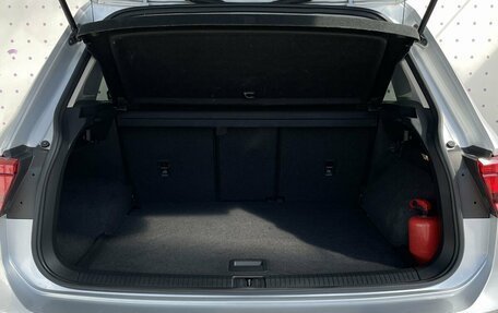 Volkswagen Tiguan II, 2018 год, 2 900 000 рублей, 17 фотография