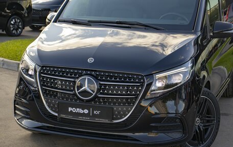 Mercedes-Benz V-Класс, 2024 год, 18 500 000 рублей, 30 фотография