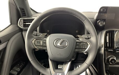 Lexus LX, 2024 год, 20 990 000 рублей, 22 фотография