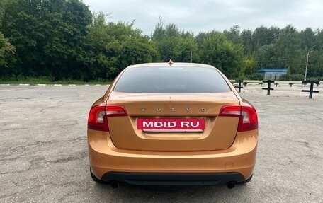 Volvo S60 III, 2011 год, 990 000 рублей, 3 фотография