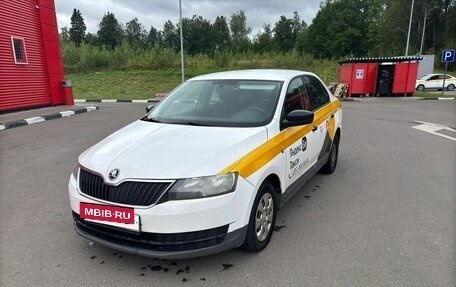 Skoda Rapid I, 2017 год, 420 000 рублей, 4 фотография