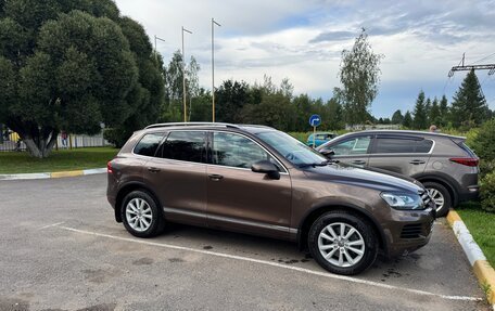 Volkswagen Touareg III, 2011 год, 1 900 000 рублей, 5 фотография