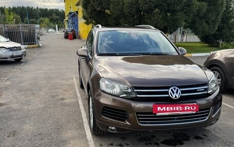 Volkswagen Touareg III, 2011 год, 1 900 000 рублей, 6 фотография