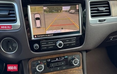 Volkswagen Touareg III, 2011 год, 1 900 000 рублей, 15 фотография