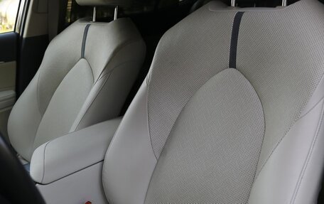 Toyota Camry, 2021 год, 3 800 000 рублей, 7 фотография