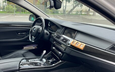 BMW 5 серия, 2016 год, 3 000 000 рублей, 9 фотография