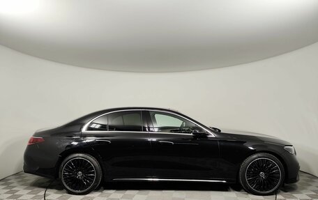 Mercedes-Benz E-Класс, 2024 год, 9 360 360 рублей, 4 фотография