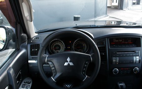 Mitsubishi Pajero IV, 2011 год, 1 760 000 рублей, 8 фотография