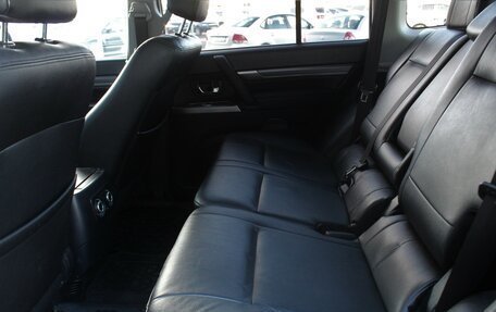 Mitsubishi Pajero IV, 2011 год, 1 760 000 рублей, 22 фотография
