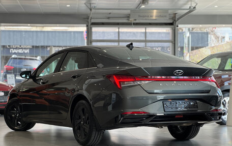 Hyundai Elantra, 2021 год, 2 350 000 рублей, 4 фотография