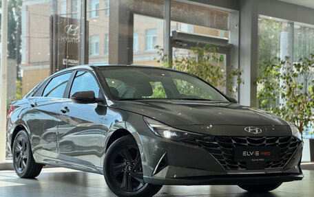 Hyundai Elantra, 2021 год, 2 350 000 рублей, 3 фотография
