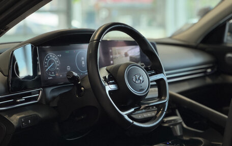 Hyundai Elantra, 2021 год, 2 350 000 рублей, 14 фотография