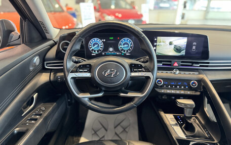Hyundai Elantra, 2021 год, 2 350 000 рублей, 13 фотография
