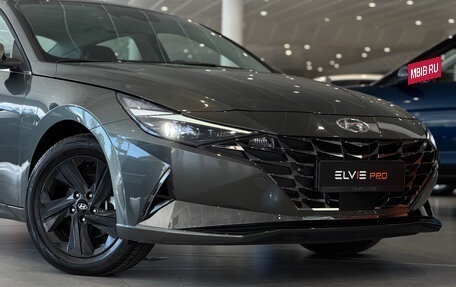 Hyundai Elantra, 2021 год, 2 350 000 рублей, 10 фотография