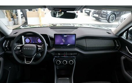 Skoda Kodiaq, 2025 год, 4 950 000 рублей, 10 фотография