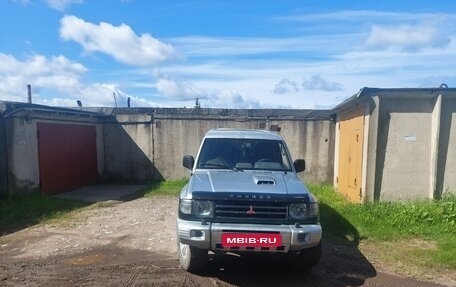 Mitsubishi Pajero III рестайлинг, 1999 год, 600 000 рублей, 2 фотография