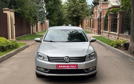 Volkswagen Passat B7, 2012 год, 907 000 рублей, 1 фотография