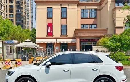 Audi Q3, 2022 год, 2 100 000 рублей, 5 фотография