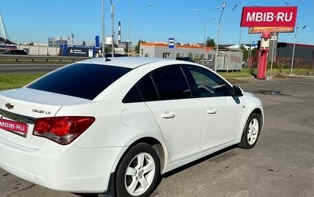 Chevrolet Cruze II, 2012 год, 580 000 рублей, 3 фотография