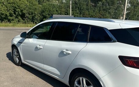 Renault Megane IV, 2017 год, 1 390 000 рублей, 5 фотография