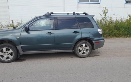 Mitsubishi Outlander III рестайлинг 3, 2003 год, 390 000 рублей, 3 фотография